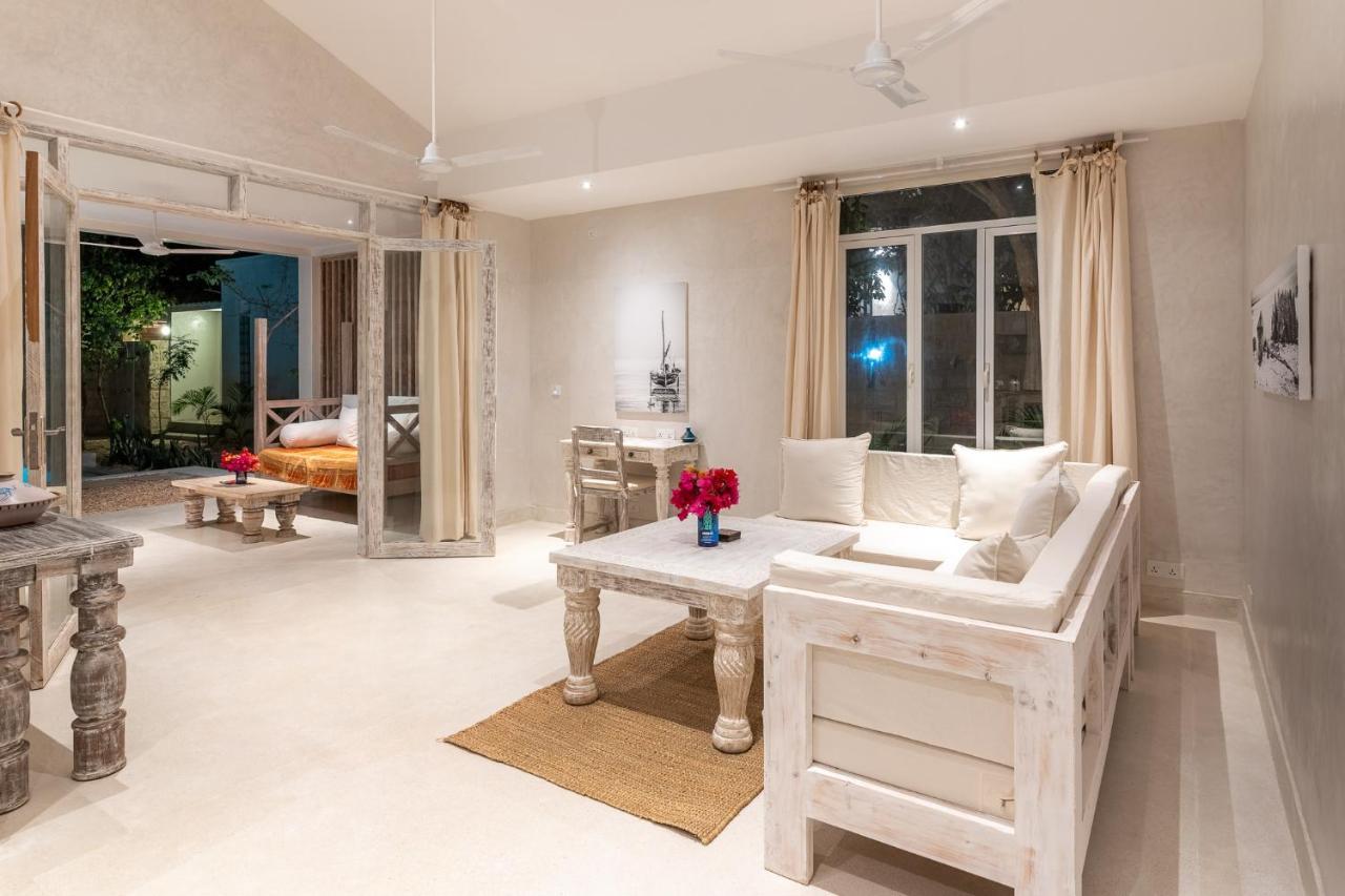 Saffron Villas Діані-Біч Екстер'єр фото